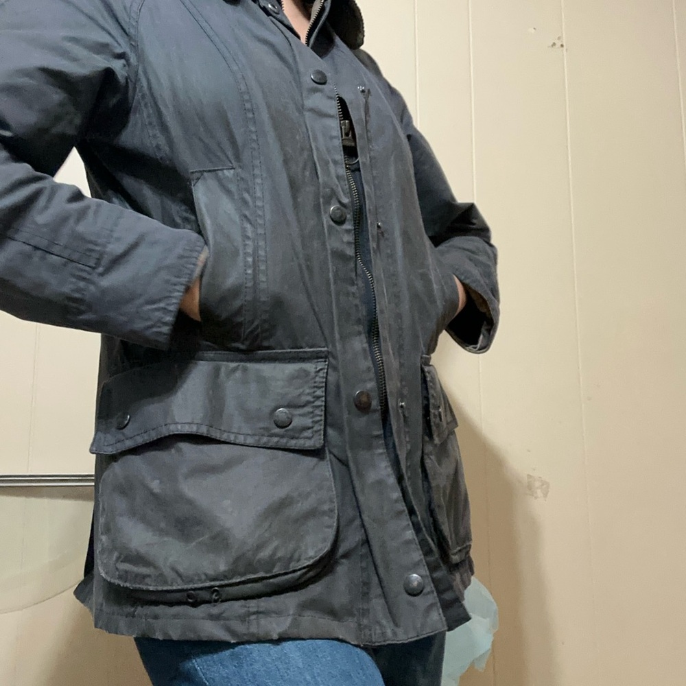 Women’s Barbour beadnell wax jacket size US6 - Picture 3 of 7
